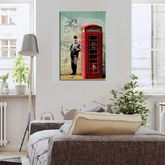 AAA 1 Pcs Banksy Art Gentleman With Red Telephone Booth Wall Art Modern Figures Prints on Canvas Painting  for Living Room Decor